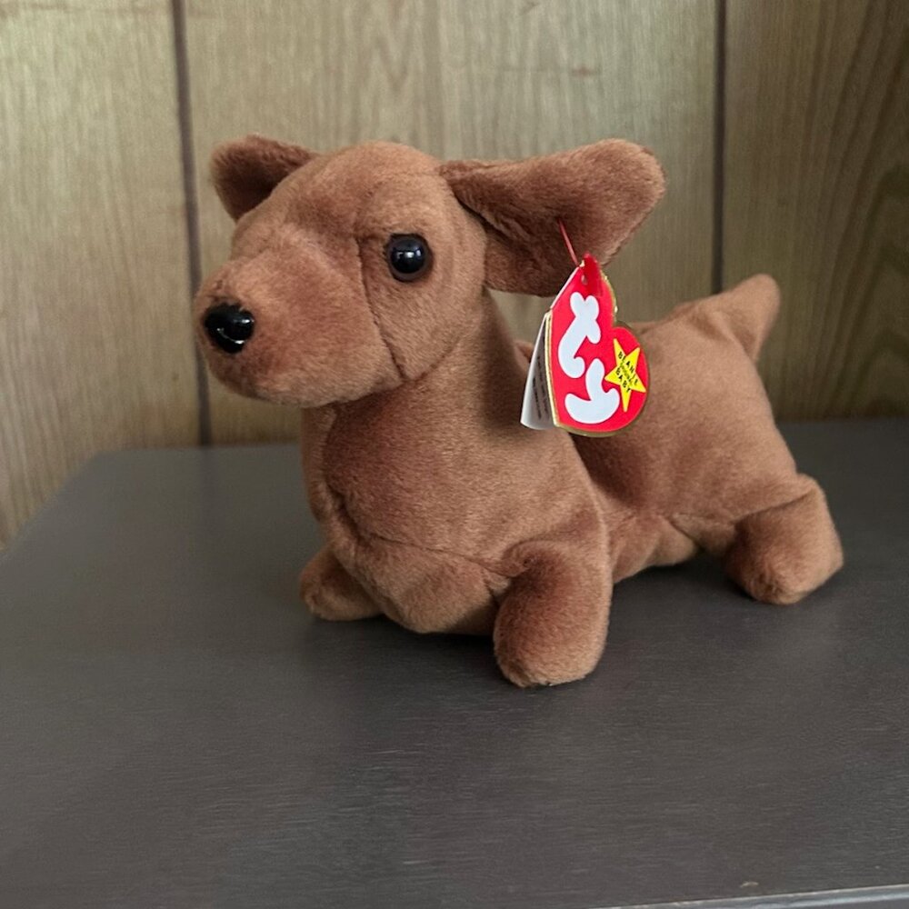 Ty Beanie Baby “Weenie” 1995 – Rare PVC Pellets, Tag Errors, Retired, MWMT